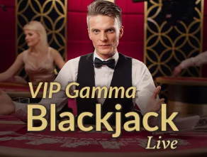 巴萨官方社媒晒图，宣告加维回归：我们的6号球员回来了！